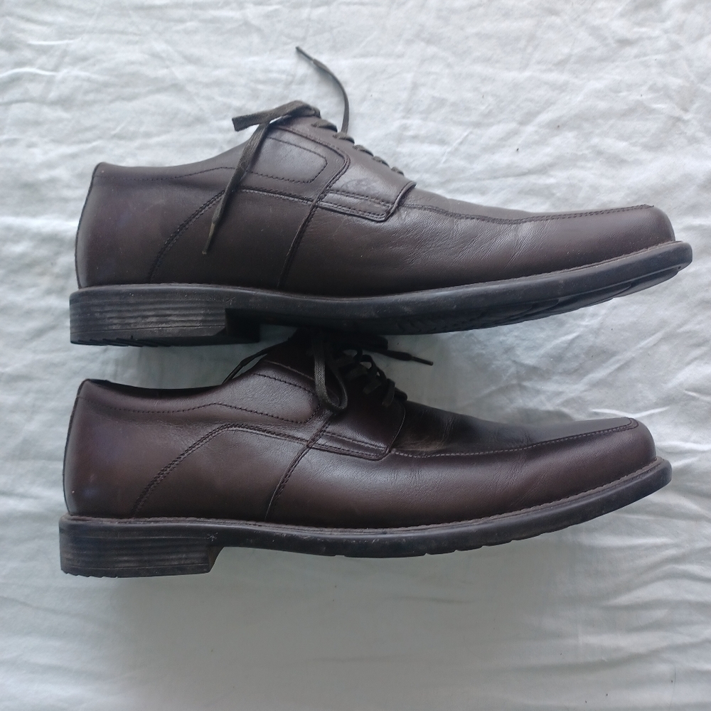JOHNSTON & MURPHY SHEEPSKIN  BROWN DRESS LACE UP SHOE  13M FITS LIKE 12M - Picture 6 of 14